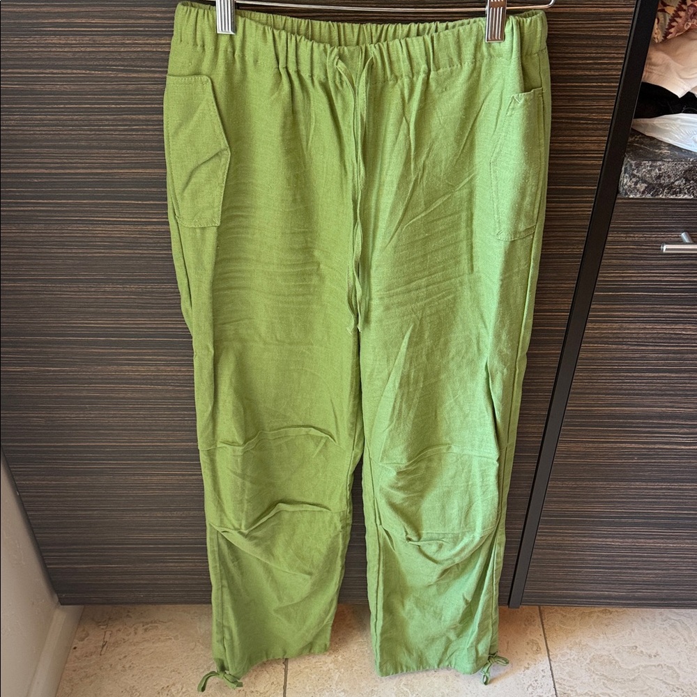 Love Tree Vibrant Green Trousers